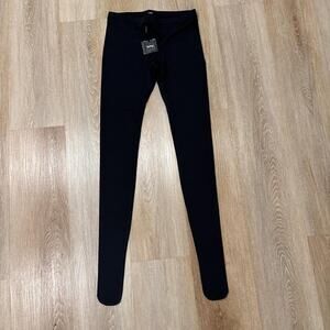 Khy footed legging brand new